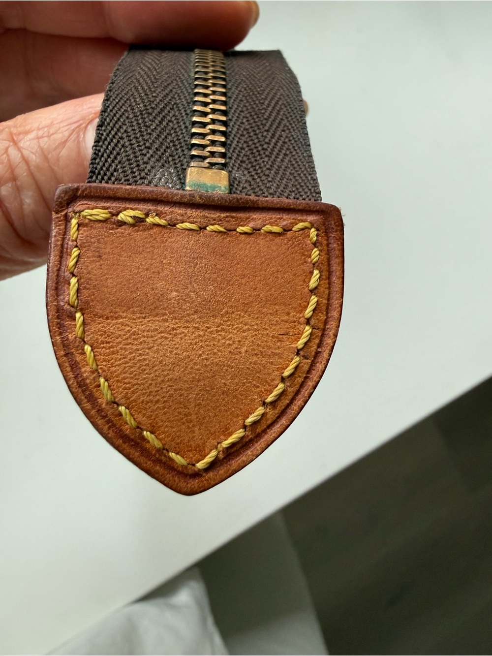 Louis Vuitton Monogram 19 Toiletry Pouch - Brown/Gold Monogram - Picture 10 of 11
